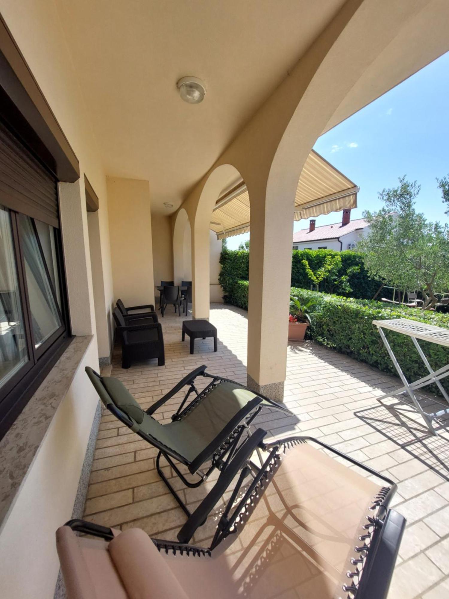 Apartmani Paradiso Veglia Exterior foto